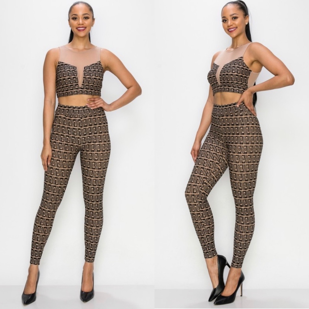 Mesh detail honey comb top and leggings set